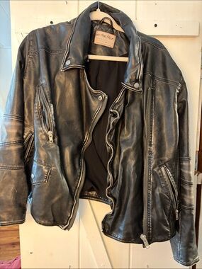 We The Free Men's Black Leather Bomber Jacket
